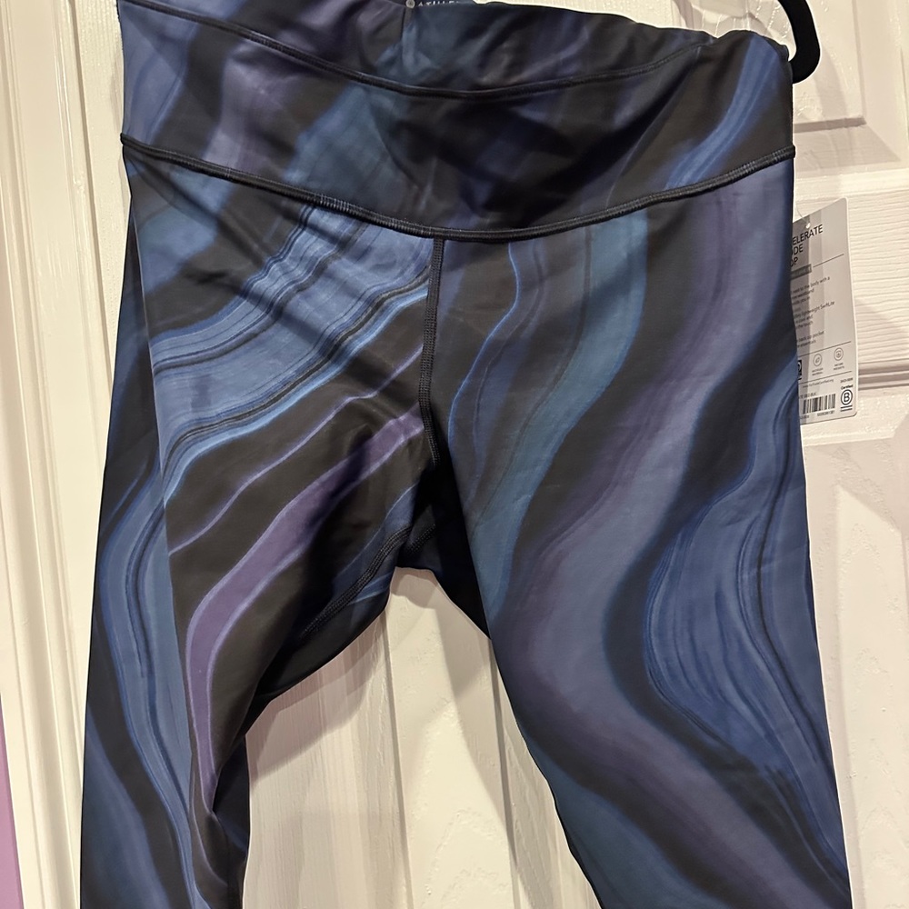 Athleta Accelerate geode crop pants